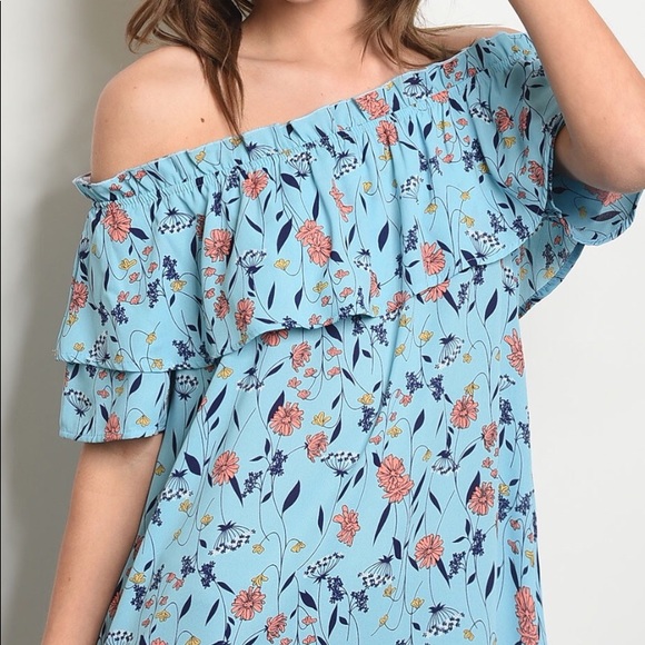 ❌DONATED❌Blue Floral Print Off The Shoulders Ruffle Top - Picture 2 of 7